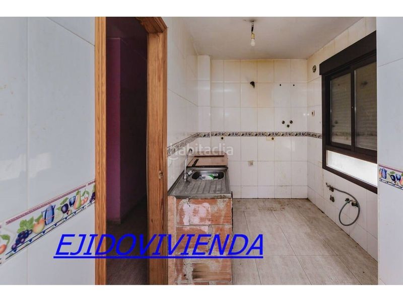 Foto 4a0b3450-fbad-4fdc-9531-2d1b44425108. Pis amb aparcament a Ejido centro Ejido (El)