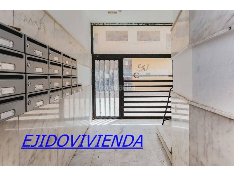 Foto 55975894-f7c5-433a-a554-0d02ce0c863d. Pis amb aparcament a Ejido centro Ejido (El)