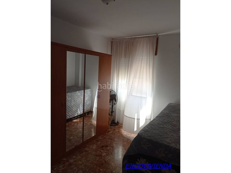 Foto 0af979d9-3045-4319-981f-6c61ad6c79e2. Pis amb aparcament a Ejido Sur Ejido (El)