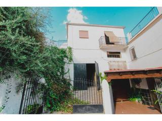 Casa  Crta laroles. Casa unifamiliar con huerto en picena