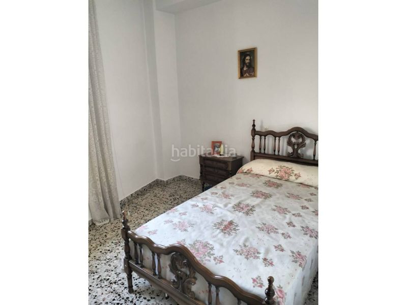 Foto c0c75ad6-8f5d-469a-8c8a-233b65dd58ad. Casa amb aparcament a Ugíjar