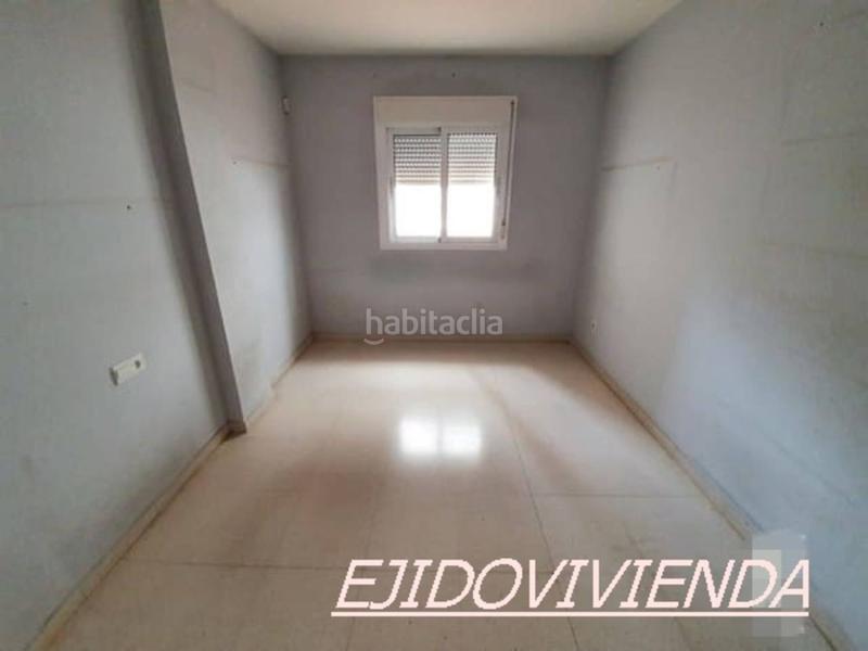 Foto 0f82054d-600c-4b07-ade1-02e4c3bddd52. Piso  en venta en barrio sur en Pabellón - Estación - El Corte Inglés Ejido (El)