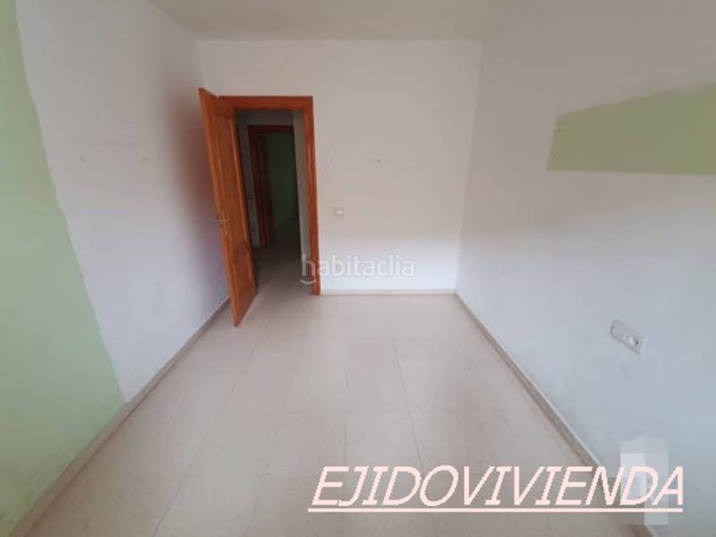 Foto 3f0ac861-82ff-44ad-a616-c86a26c97703. Piso  en venta en barrio sur en Pabellón - Estación - El Corte Inglés Ejido (El)