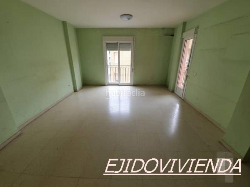 Foto bff687e4-4a6c-451e-8a08-b6411e50f876. Piso  en venta en barrio sur en Pabellón - Estación - El Corte Inglés Ejido (El)