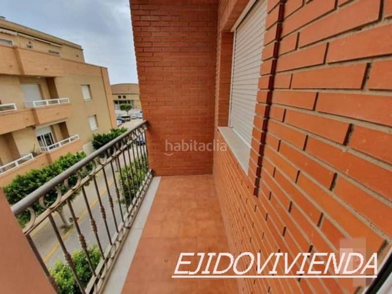 Foto d0792c50-5817-48c5-9cda-59b4ecba321a. Piso  en venta en barrio sur en Pabellón - Estación - El Corte Inglés Ejido (El)