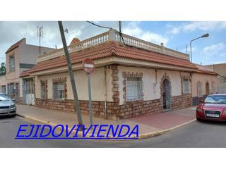 Casa a Santa María del Águila. Casa en venta en santa maría del águila