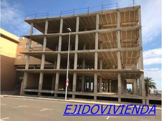 Édifice à Puebla de Vícar. Edificio en venta en llanos de vícar