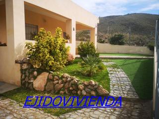 Casa a Alcolea. Cortijo en venta en alcolea
