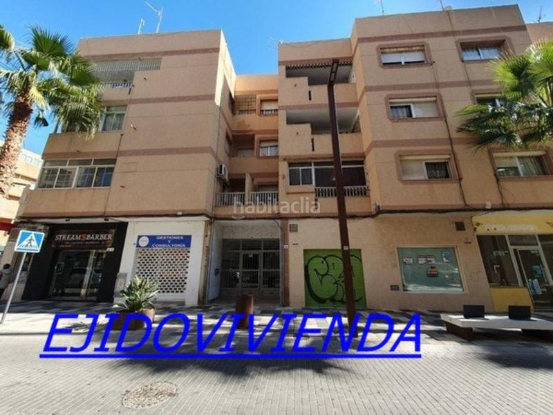 Foto 8fd812b6-7959-4a3e-8bb9-9b229b3442db. Piso  en venta en centro en Plaza de la Luz Ejido (El)