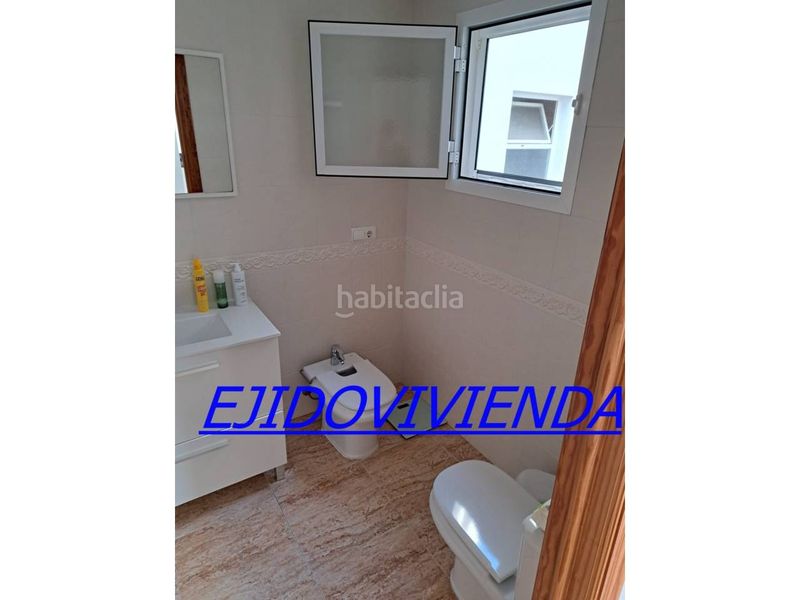 Foto 291b8804-4a2c-48f6-8672-96ddef6ff274. Flat with parking in Plaza de la Luz Ejido (El)