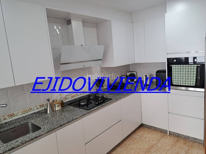 Foto 59a045da-a10a-4418-a3ff-28fc7f34b15e. Flat with parking in Plaza de la Luz Ejido (El)