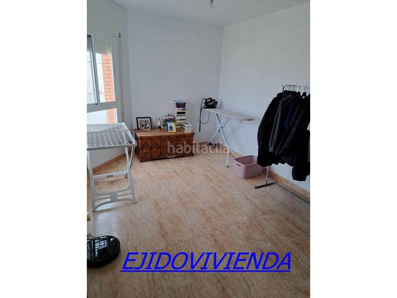 Foto b1160734-42b7-4e48-a971-15c4f9e6a42e. Flat with parking in Plaza de la Luz Ejido (El)