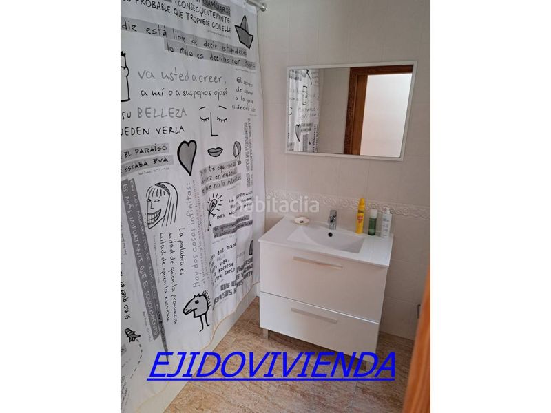 Foto f20cf1e7-62ee-40c3-a720-e9e16b48d1cc. Flat with parking in Plaza de la Luz Ejido (El)