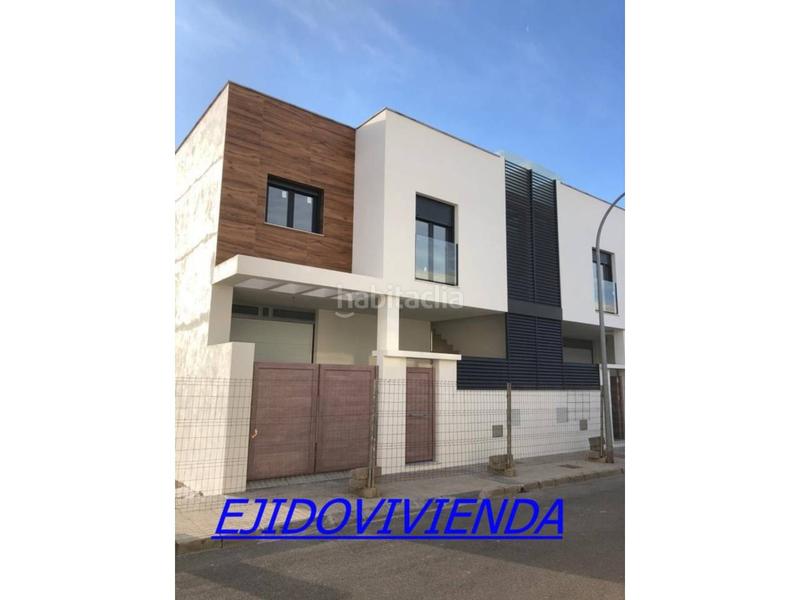 Foto 05a3d3cb-1b22-4aa5-8623-b18e86428ec4. Etagenwohnung mit heizung parking in Ejido centro Ejido (El)