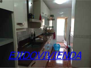 Pis a Ejido Norte. Piso en venta en barrio norte04700