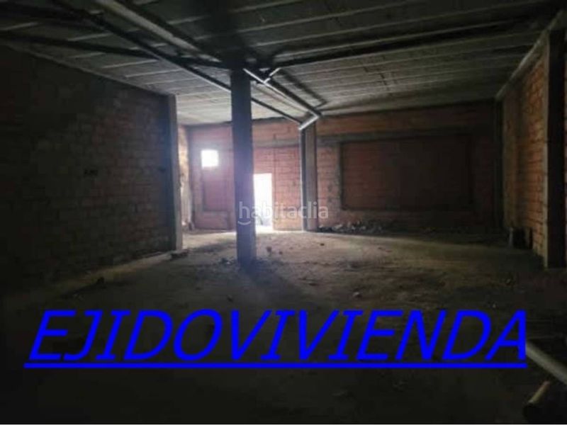 Foto 721e0f54-c69c-4c4f-9cb4-2f3843699a86. Local comercial a Plaza de la Luz Ejido (El)