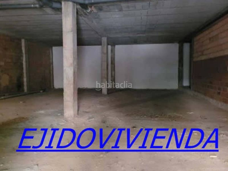 Foto d54d73bc-50a5-430f-a16a-699ed32e7b3b. Local comercial a Plaza de la Luz Ejido (El)