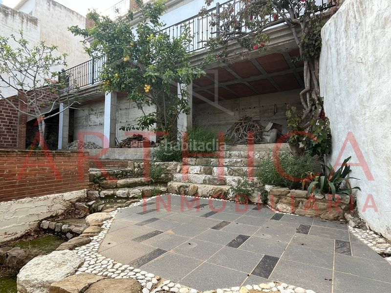 Foto 6dd3b4f3-634f-4544-9543-37ab8bb8334a. Casa a schiera con camino parcheggio in Valle de Abdalajís