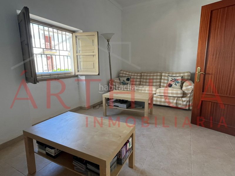 Foto 7218e37a-8225-48c4-bcaf-46c8e6e8a6ed. Casa a schiera con camino parcheggio in Valle de Abdalajís