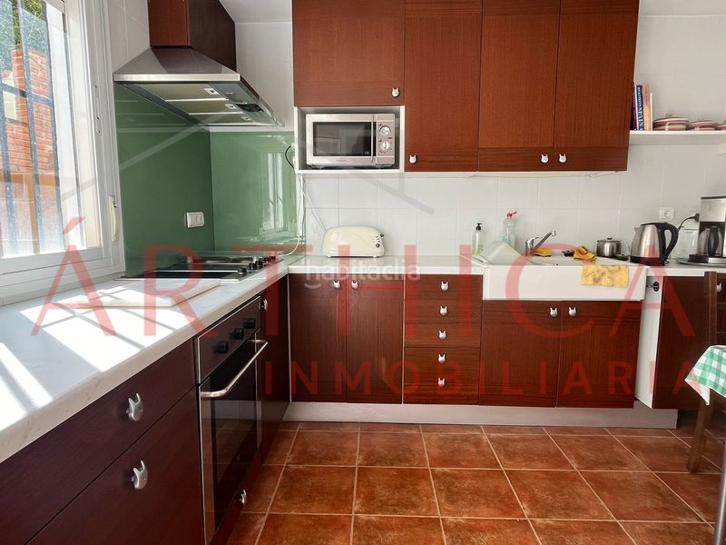 Foto cdd1c6ec-16f4-4296-930b-fc8bc41855d3. Casa a schiera con camino parcheggio in Valle de Abdalajís