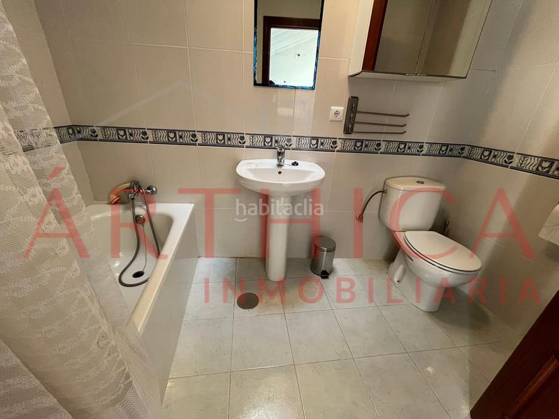 Foto 7c441a15-41dc-4dc3-9903-b80f31a6d4f1. Casa adossada amb xemeneia aparcament a Valle de Abdalajís