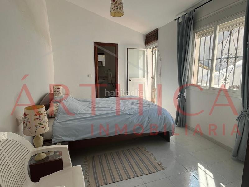 Foto 970374eb-9345-49dc-9515-39132a963327. Maison jumelée avec cheminée parking dans Valle de Abdalajís