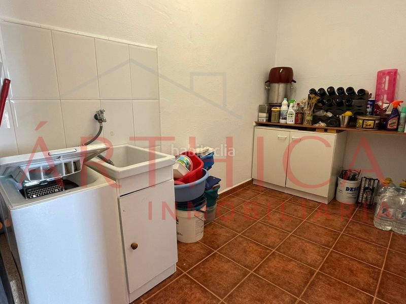 Foto 683789ca-16bd-4760-837f-d692c3f2f0ce. Chalet avec cheminée parking dans Álora