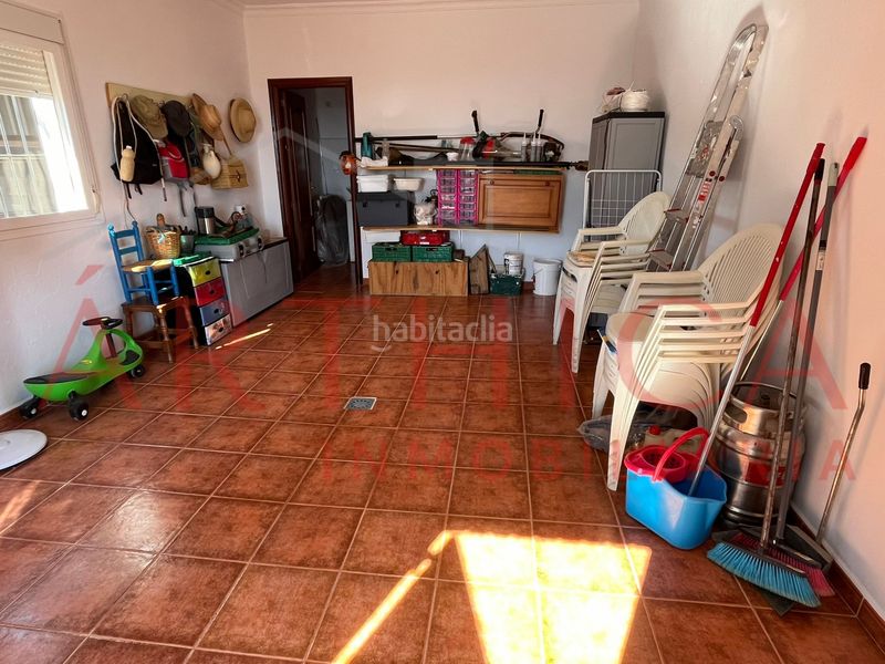 Foto e0726638-4ce1-4880-95a5-814ae1d4e834. Chalet avec cheminée parking dans Álora