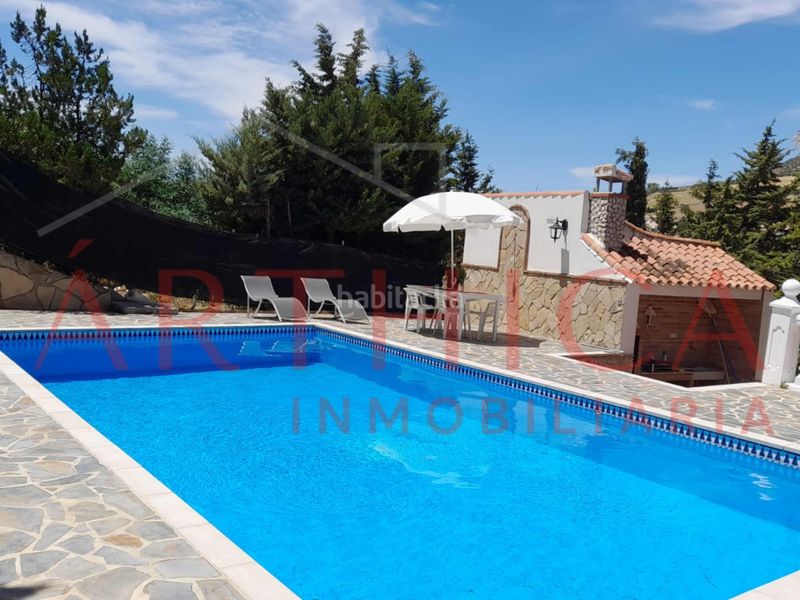 Foto 1ebb5bf9-df1d-4e53-802f-2029de0aca73. Chalet con camino parcheggio piscina in Valle de Abdalajís