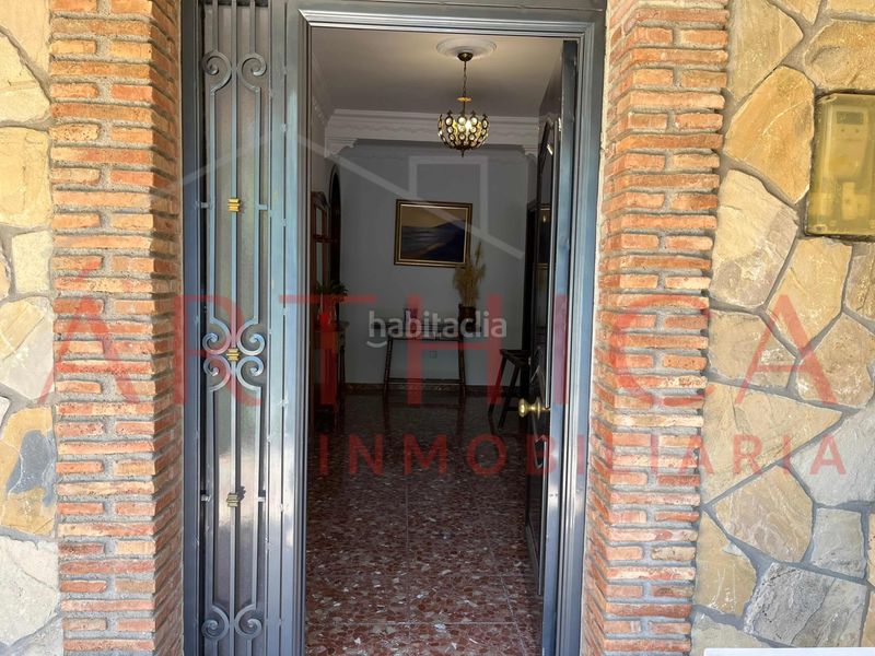 Foto 6aabf1c9-8d2c-4e6e-816e-ee21ea05275d. Chalet con camino parcheggio piscina in Valle de Abdalajís