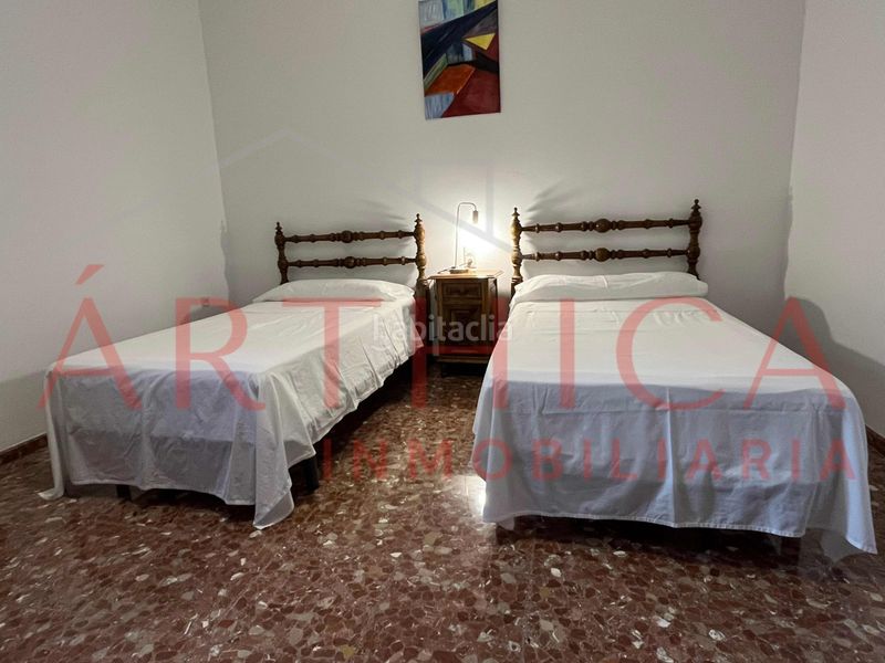 Foto b36b2480-edcd-444f-928f-1e4a0868a1ff. Chalet con camino parcheggio piscina in Valle de Abdalajís