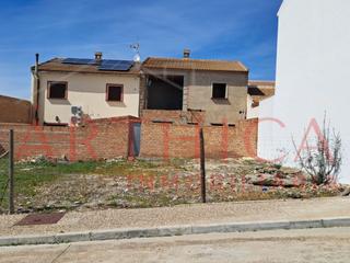 Terreno residencial en Calle Sevilla