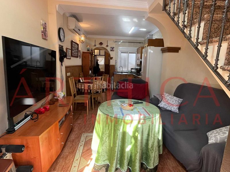 Foto d0b48d8b-bad9-4f2c-8f08-c63df3a5c26c. Casa a calle malaga 40 a Valle de Abdalajís