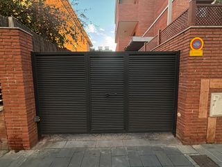 Affitto Posto auto in Avinguda 300 35. Plaza de parking de alquiler en viladecans