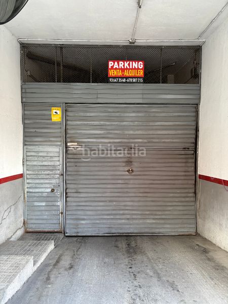 Foto 4793280e-74e6-4600-9524-304a215bd6f9. Aparcament cotxe a carrer de ferran i clua 27 a Torrent Ballester Viladecans
