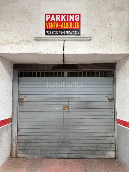 Foto 023b9c24-4220-4263-b5bc-b343b6cba000. Aparcament cotxe a carrer de prat de la riba 8 a Viladecans