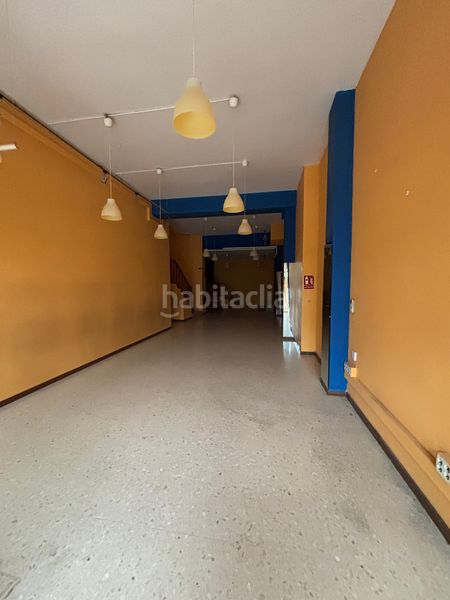 Foto c087e37f-aa18-45d5-a831-dbbe20d01dbf. Lloguer local comercial a carrer de josep irla 5 a Viladecans