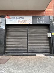 Local Comercial a Carrer de Prat de la Riba 8