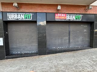 Lloguer Local Comercial  Carrer de josep irla. Alquiler de local en viladecans