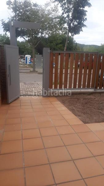 Foto 1c420da9-aacd-4e3e-8fcc-c55d481224fa. Planta baja 107m<sup>2</sup> en carrer camp dels prats 17 en Begues