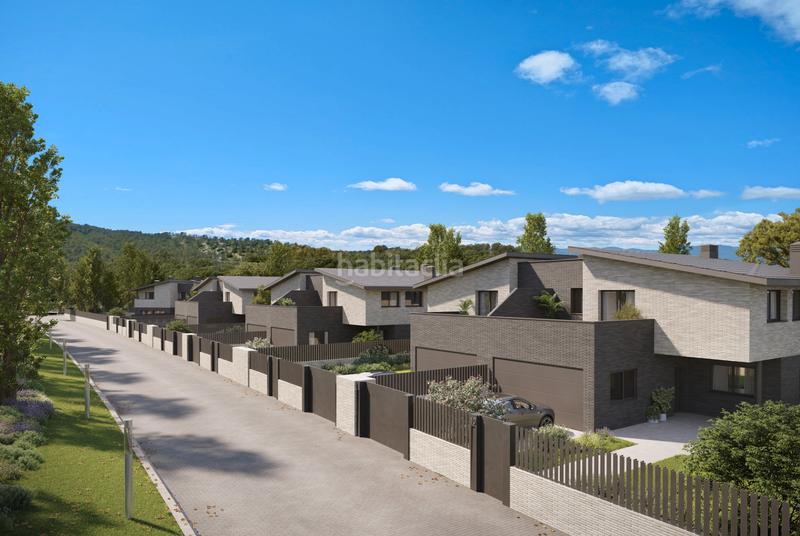 Foto 49017ba0-023a-401e-bfc9-8451bfa0d9b5. Development CASAS CAN PARELLADA in Begues. Homes of new buildings