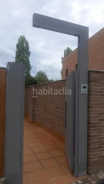 Foto 810e7b90-7277-4570-bccf-6d398a42a695. Planta baja 107m<sup>2</sup> en carrer camp dels prats 17 en Begues