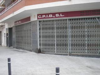 Lloguer Local Comercial a Calle circumval.lacio 4