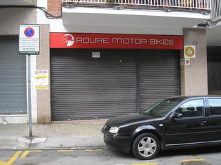 Lloguer Local Comercial a Carrer del roure 12