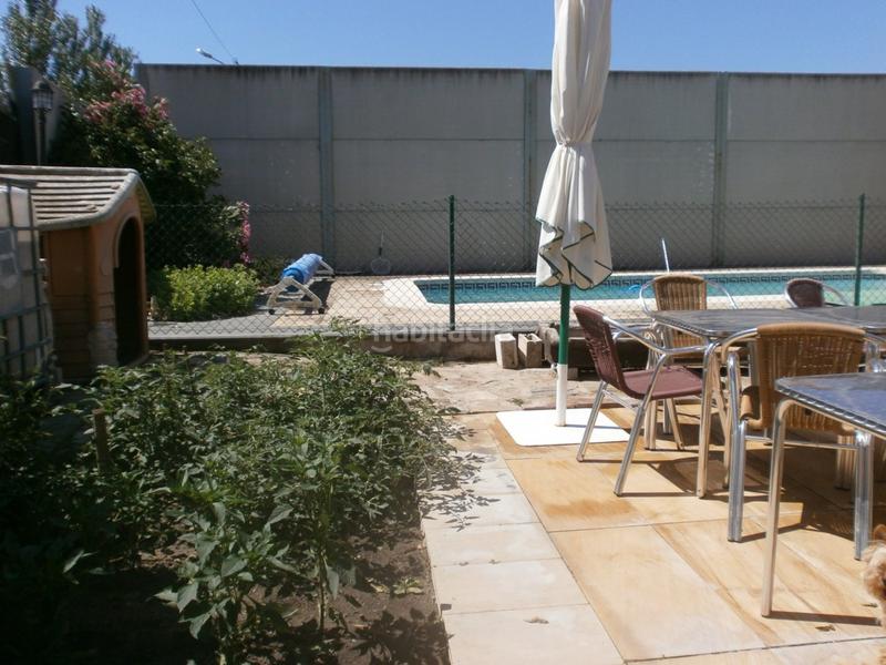 Foto 77e9b912-95ee-48c8-b436-56693e2064e9. Chalet con riscaldamento piscina in Abades