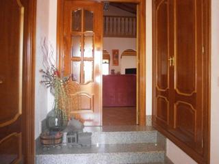 Chalet à Abades. Chalet individual en venta en abades