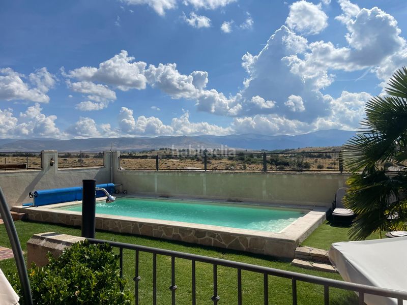 Foto 0fbdbd6f-16b2-49a3-8a23-fdaa35ca6e2d. Xalet amb calefacció aparcament piscina a Lastrilla (La)