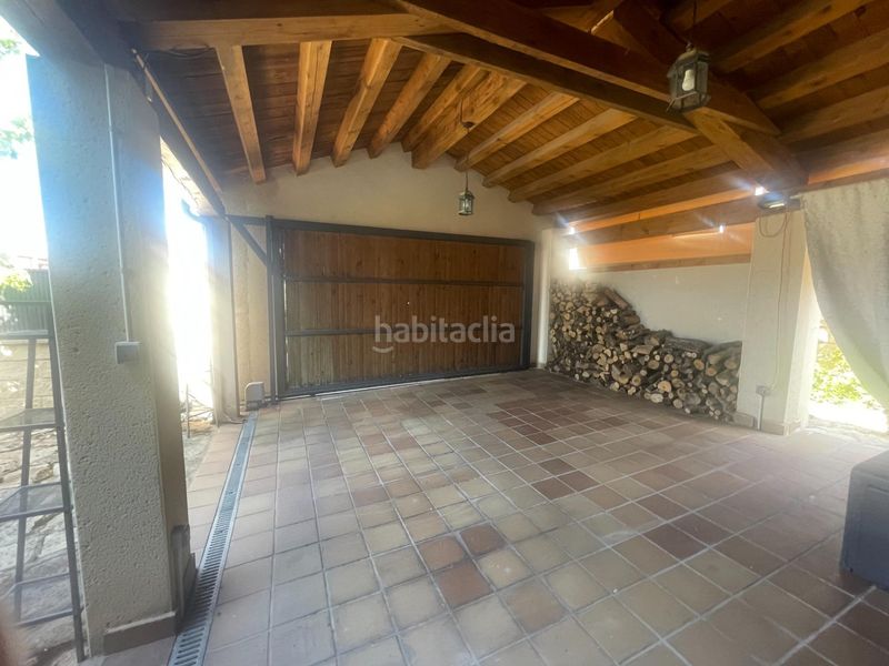 Foto 5d47ba15-9c0a-4451-b234-e6720965f201. Xalet amb calefacció aparcament piscina a Lastrilla (La)