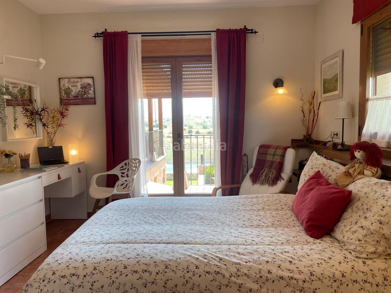 Foto 81d35d75-b74a-4388-9f8c-1f636b599d0a. Chalet mit heizung parking pool in Lastrilla (La)