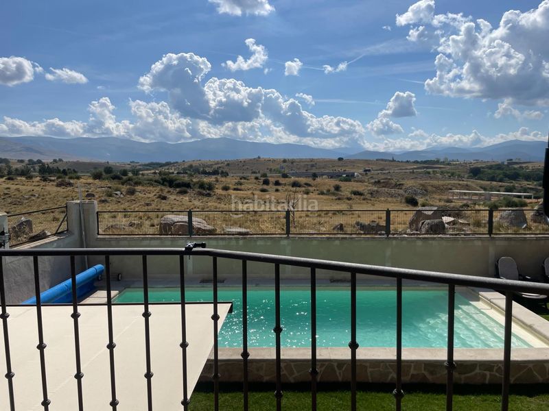 Foto ae82c4c0-8fe7-45d3-b9a6-b2ab19bcf6ef. Xalet amb calefacció aparcament piscina a Lastrilla (La)